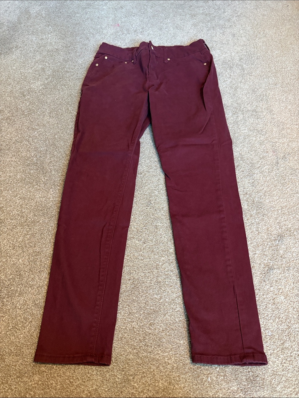 Seven7 Women’s Tummyless High Rise Skinny Jeans in Burgundy size 12